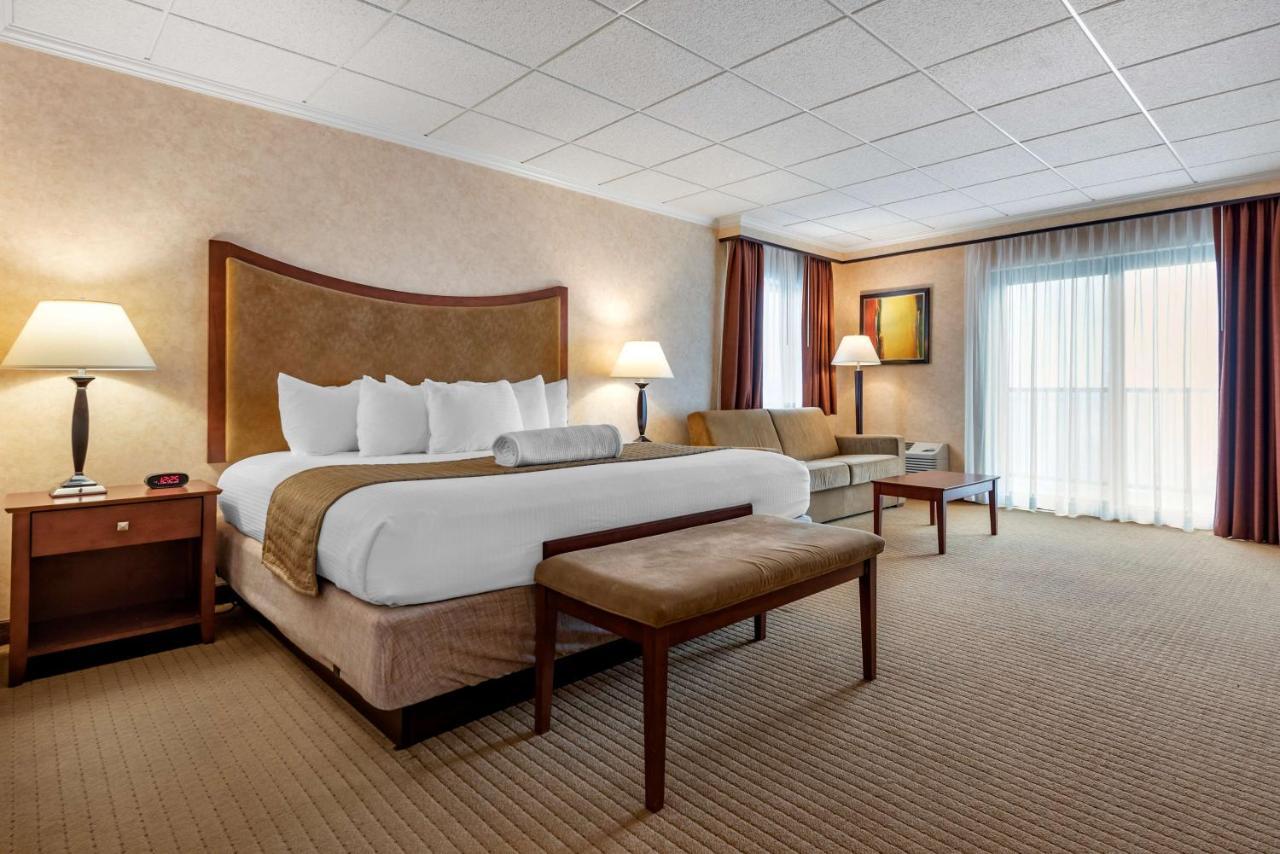 Best Western Plus Oswego Hotel And Conference Center Экстерьер фото